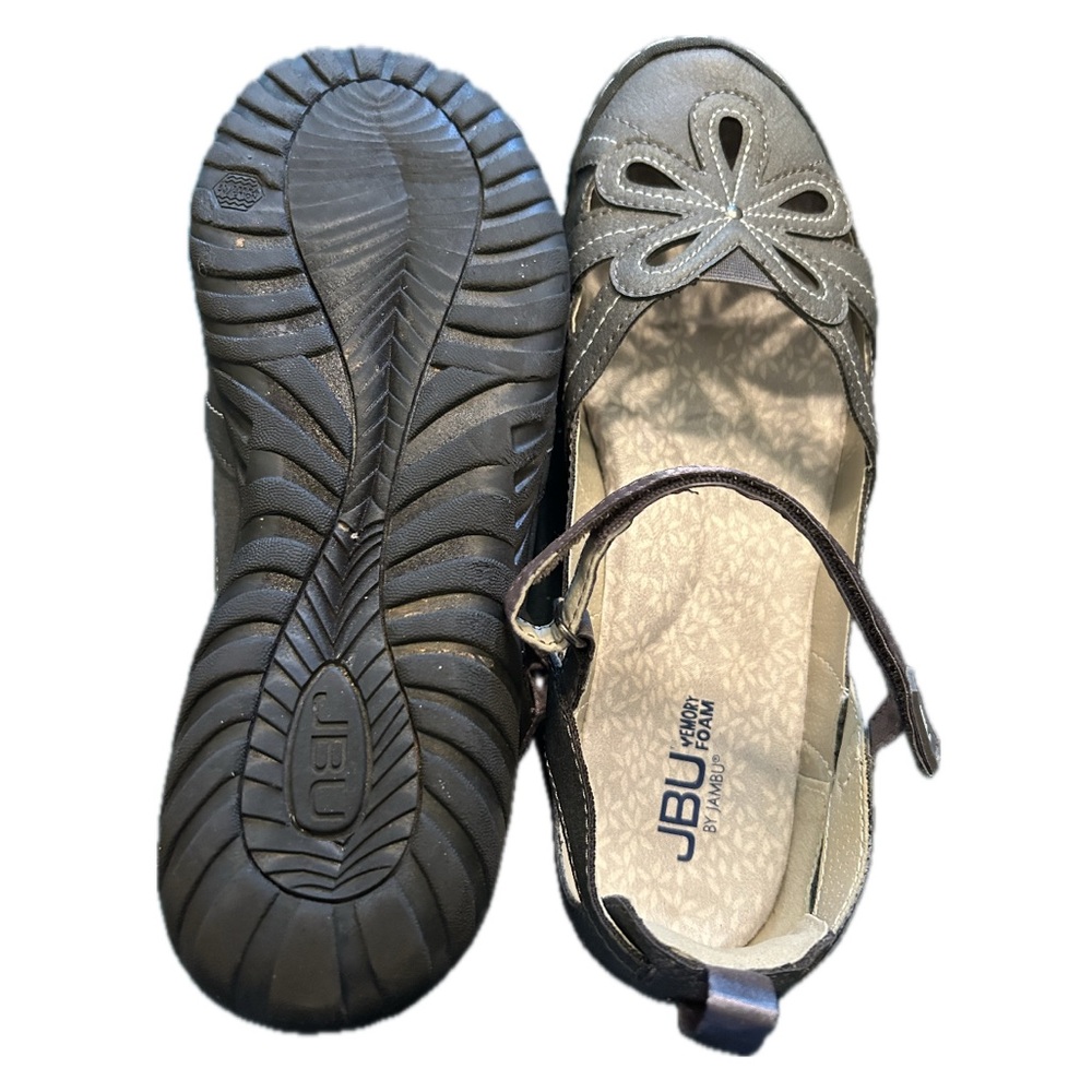 JBU Sport Closed Toe Sandal gray size 10